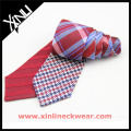 Les cadeaux populaires des hommes cravates en soie cravate double face chinoise